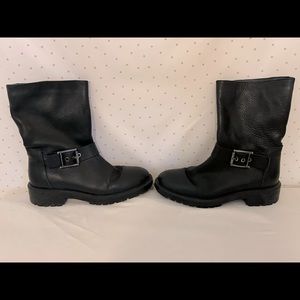 Aquatalia Black Leather Boots Size 7 Womens